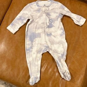Baby GAP Blue and Grey Tie Dye One Piece Footie - Size 3-6 months